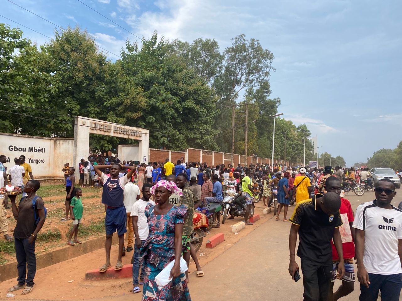 Tragédie à Bangui : Une explosion électrique frappe un lycée en pleine épreuve du Bac, faisant des morts et des blessés
