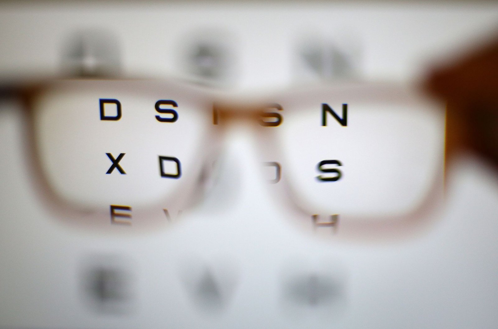 Bénin : première promotion d’assistantes opticiennes diplômées