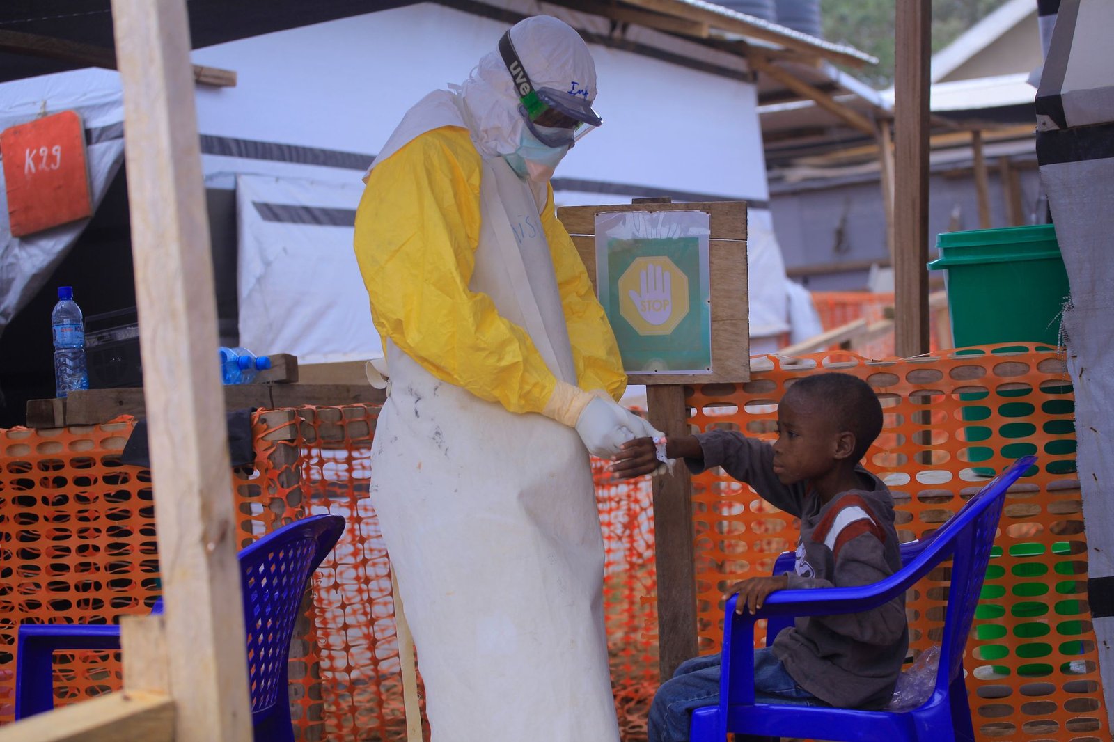Ebola en RDC : l’Allemagne annonce une aide sanitaire d’urgence